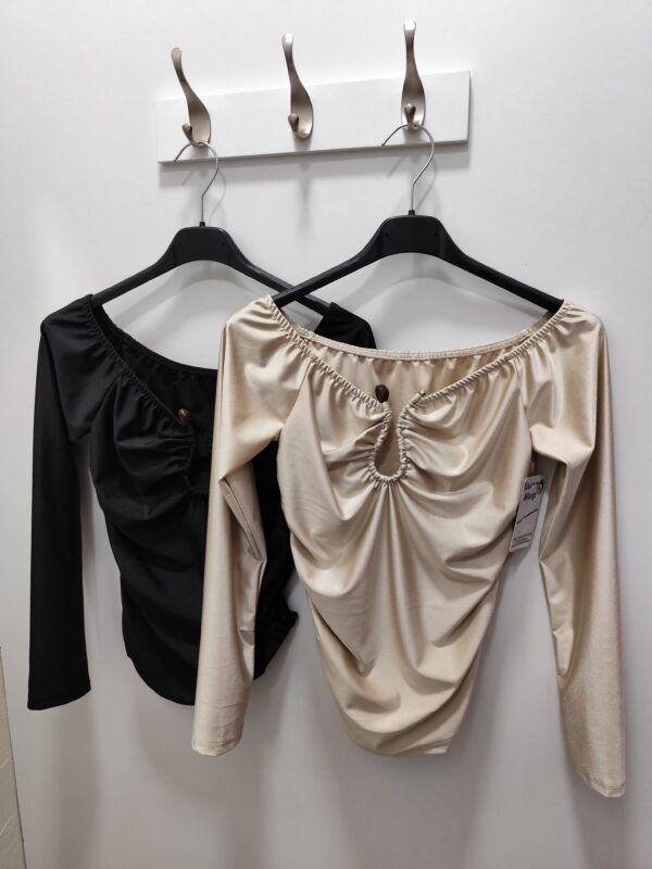 Top lycra bardot detalle - Imagen 2